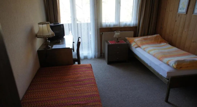 Одноместный номер Standard с балконом и с красивым видом из окна Hotel Bellary