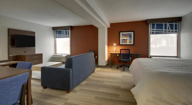 Люкс Holiday Inn Express Voorhees/ Mt. Laurel by IHG