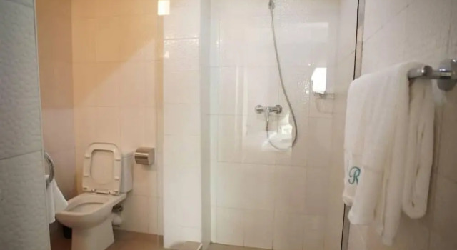 Номер Economy Riviera Suites