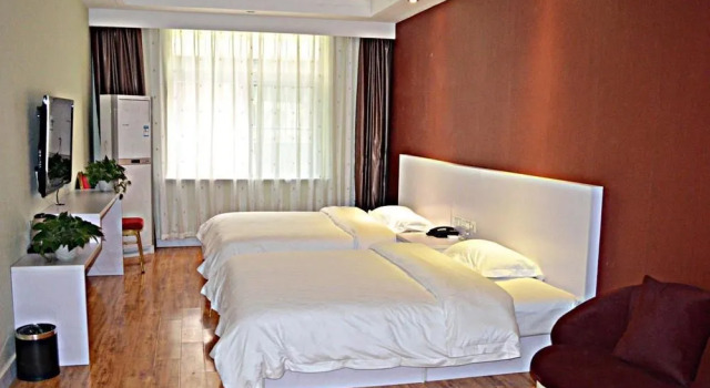 Guxiang Runtu Business Hotel