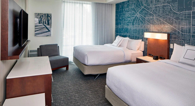 Четырёхместный люкс Courtyard by Marriott Minneapolis West