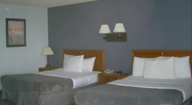 Четырёхместный номер Deluxe Цокольный этаж Quails Nest Inn & Suites