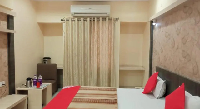 Hotel Shri Krishna