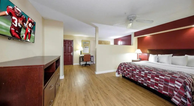 Двухместный номер Superior с видом на бассейн Red Roof Inn Ellenton - Bradenton NE