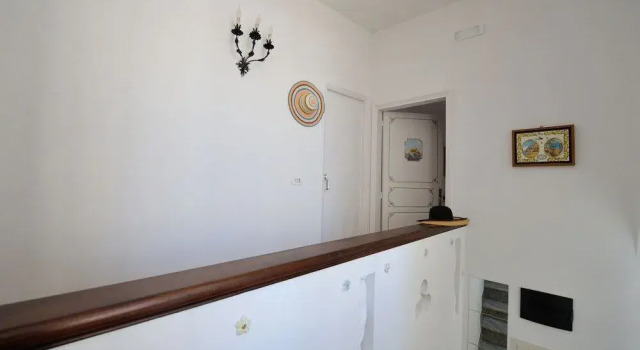 Villa Torricella Amalfi, Забронировать Отель Амальфи Побережье Амальфи, рядом с Cloister of Paradise Chiostro del Paradiso
