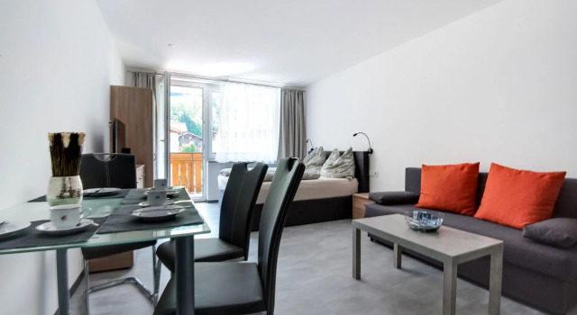 Chalet in Kaprun Near Ski Slopes, Забронировать Шале Коттеджи Капрун, рядом с Электростанция Тауэрн, Коттедж