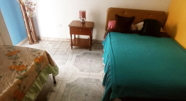 Кровать в общем номере HOTEL EL PANECILLO-Tanta