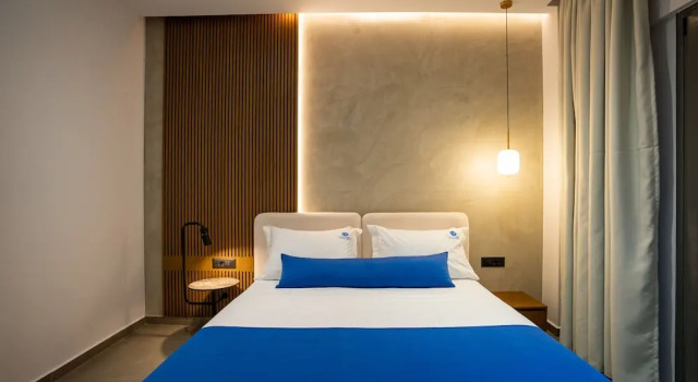 Трёхместный номер Standard с балконом и с частичным видом на море Casa Porto Boutique Hotel