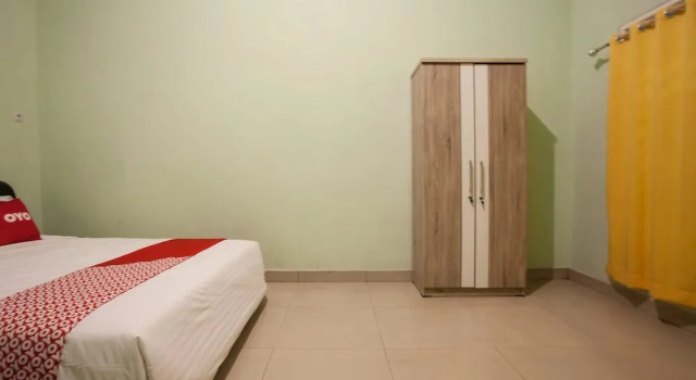 OYO 1733 Pocut Residence Syariah