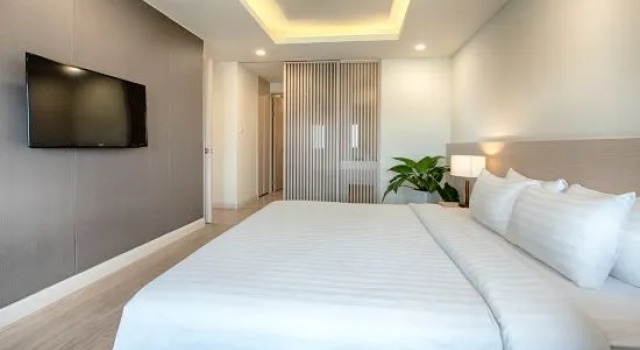 Номер Deluxe с 2 комнатами GRANFERTE Phnom Penh Hotel