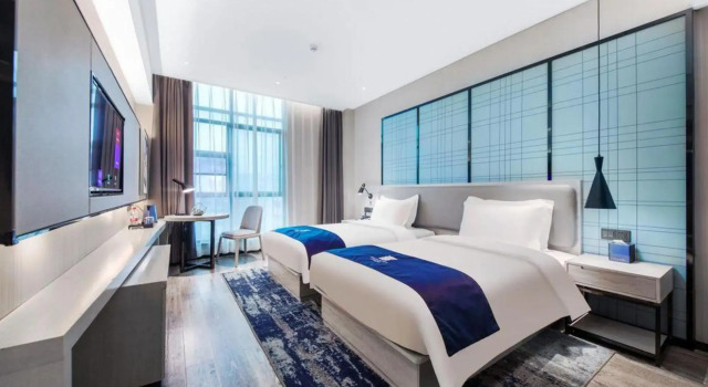 Echarm Hotel (Kaifeng Jinming Plaza), Book Hotel Kaifeng Henan