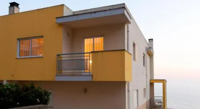 Home Sweet Praia Penthouse, Rezervovat Hotel Hotely v Oeste s parkováním, Parkování