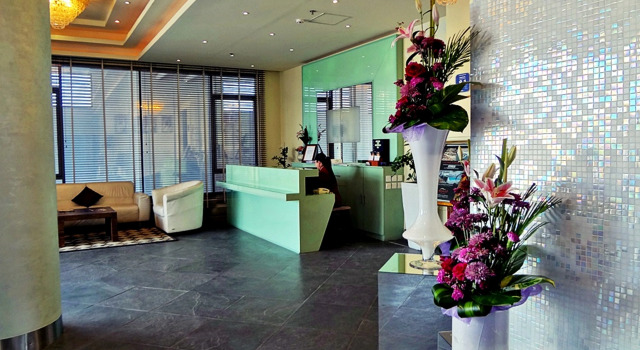 Al Raya Suites