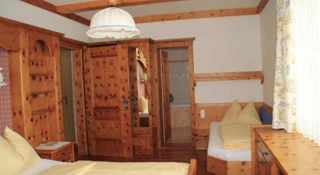 Gasthof zur Gams, Đặt Căn hộ Căn hộ ở Styria, Căn hộ