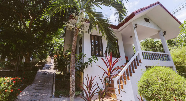 Коттедж Mali Samui Resort