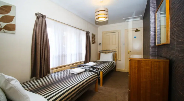 Апартаменты Executive Glasgow Guest House