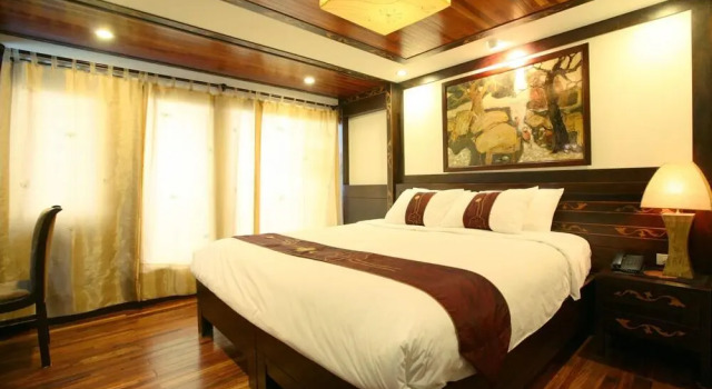 Indochina Sails Ha Long Bay, Boek Hotel Ha Long 
