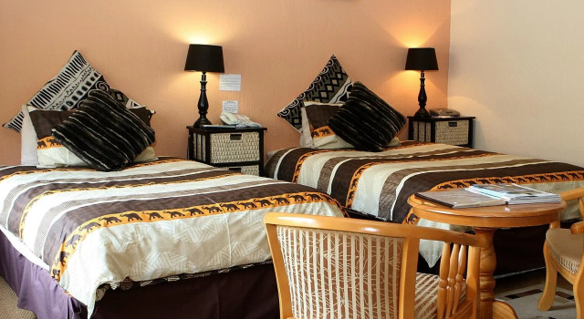 Mannah Executive Hotel and Conference Center, Boek Hotel Kempton Park Gauteng