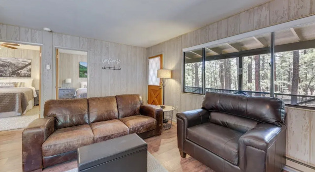 Covered Deck & Grill: Cozy Greer Hideaway!, Prenota Casa vacanze Greer Arizona