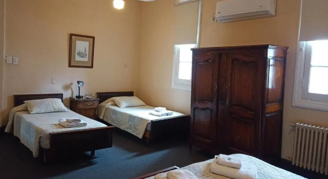 Четырёхместный номер Standard Hotel Colonial Salta