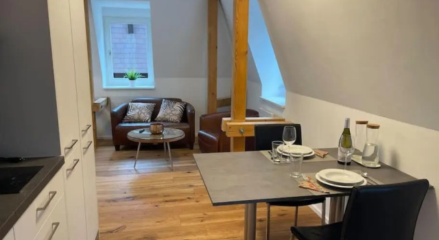 Tolles Studio im Zentrum von Rapperswil, Забронировать Отель Rapperswil 
