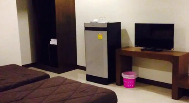Трёхместный номер Standard с балконом Room Riverside