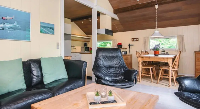 Коттедж 4 person holiday home in Skjern