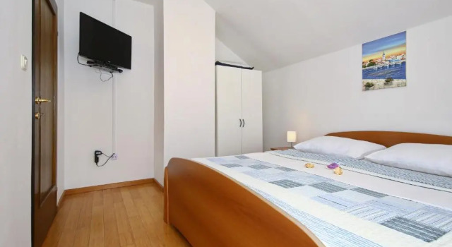 Apartment Jasenka, Book Lejlighed Hoteller i Pakostane med pool, Swimmingpool