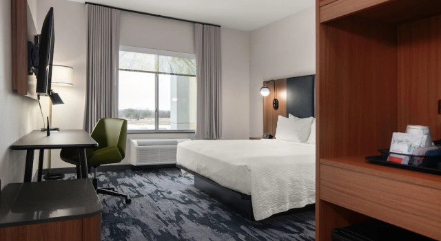 Двухместный номер Standard Fairfield by Marriott Inn & Suites Dallas McKinney