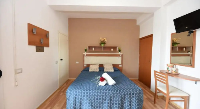 Двухместный номер Standard с частичным видом на море Miramare Inn Hotel