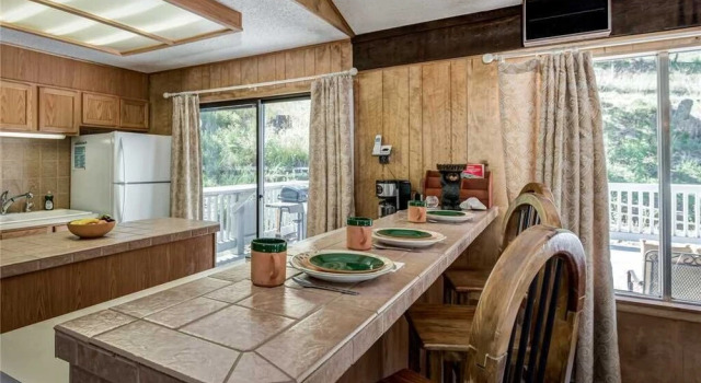 Holly Haven - Five Bedroom Cabin
