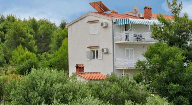 Апартаменты с 2 комнатами с видом на море Ljiljana Apartment