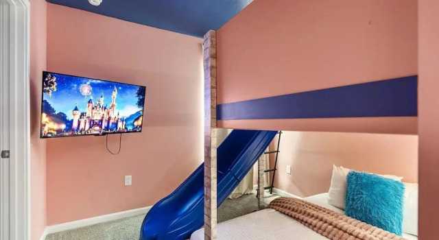 Adventure Escape w Epic Themed Bedrooms Private Pool, Book Feriehus Villaer i Florida, Villa