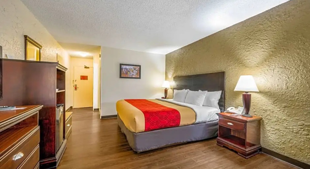 Двухместный номер Econo Lodge Corinth