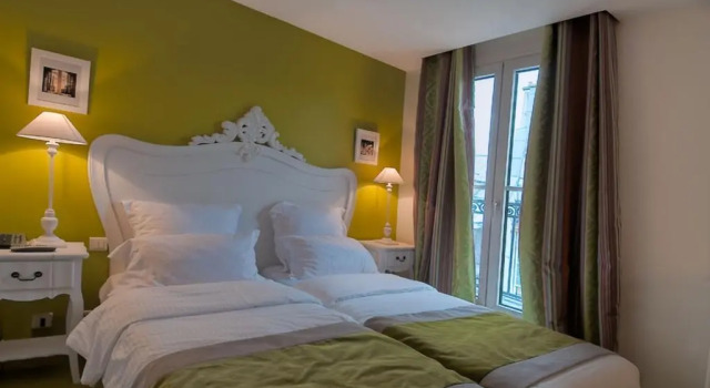 Двухместный номер Standard Hotel Cluny Square