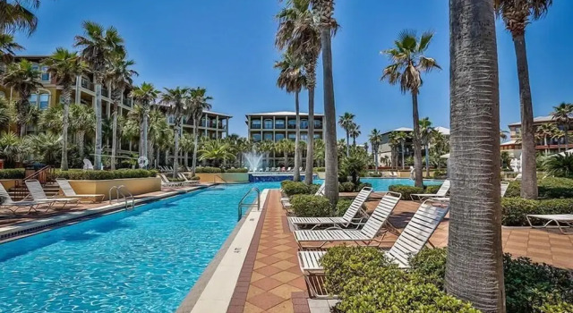 Коттедж ENDLESS SUMMER DREAM 4 Bedroom Holiday Home by Five Star Properties