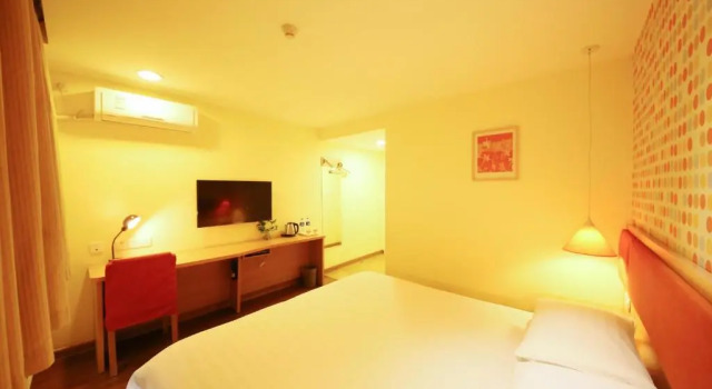 Номер Business Home Inn Zhengzhou Huanghe Road Provincial Peoples Hospital