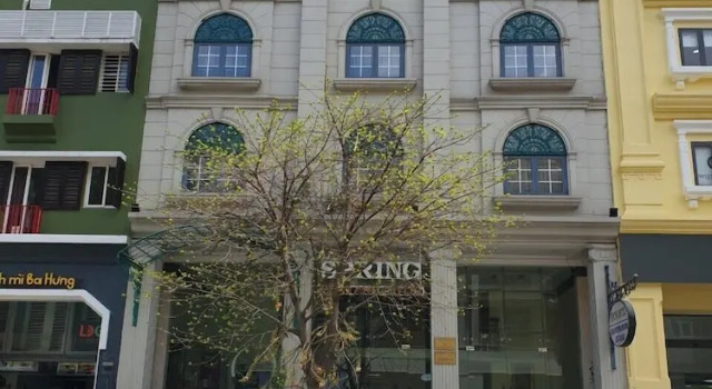OYO 457 Spring Hotel
