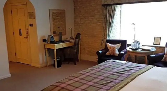 Номер Standard Macdonald Bear Hotel