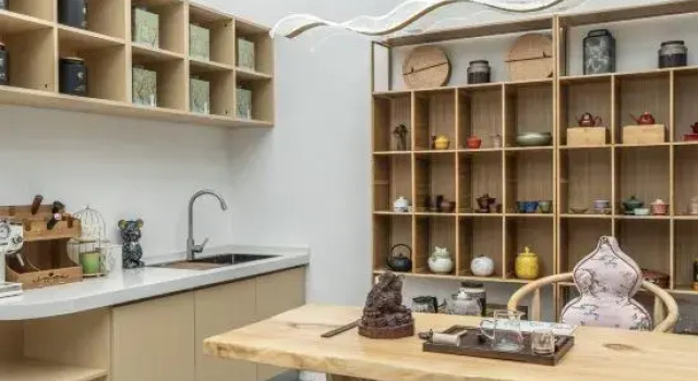 Snow Bamboo Hidden Homestay, Забронировать Отель Отели Лицзян с парковкой, рядом с Улица Сквер-стрит Древнего города Даянь, Парковка