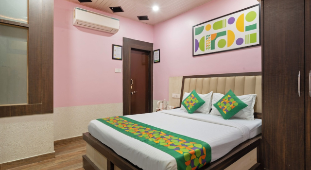 Номер Economy Treebo Saumendra Residency