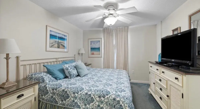 Pelican Beach 1008 1 Bedroom Condo by Pelican Beach Management