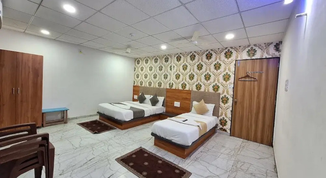 Трёхместный номер Standard Hotel Rudraksh