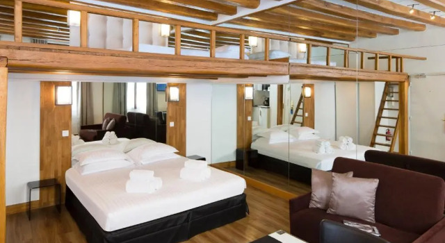 Семейный номер Standard Lion dOr Paris Suites