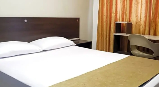 Номер Economy Hotel Suite Center Pereira
