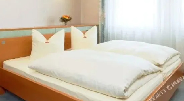 Hotel Hahnen, Book Hotel Korb Baden-Württemberg