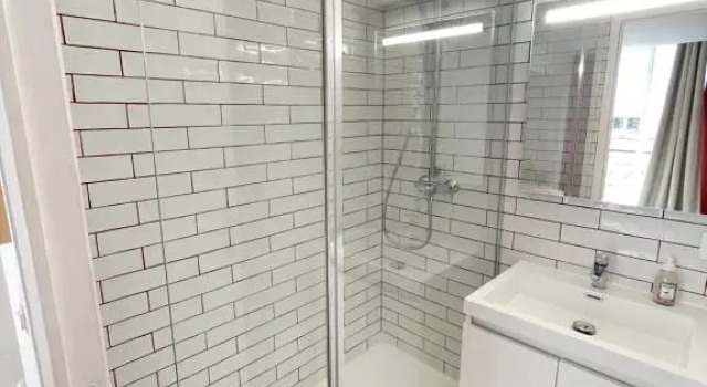 Appartement chaleureux en centre-ville de Caen, Забронировать Апартаменты/квартира Кан 