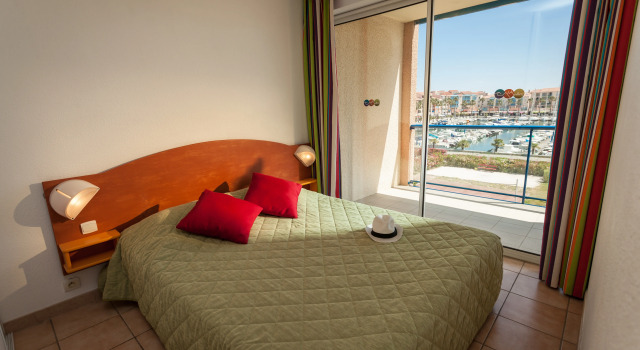 Appart Hôtel Mer & Golf Port Argelès, Book Hotel Hotels in Vermillion Coast with a Pool, Swimming Pool
