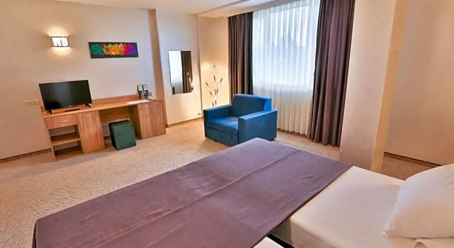 Номер Deluxe Terra Europe Brontes Hotel