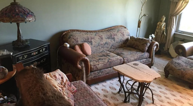 Mediterranean Edmonton B&B